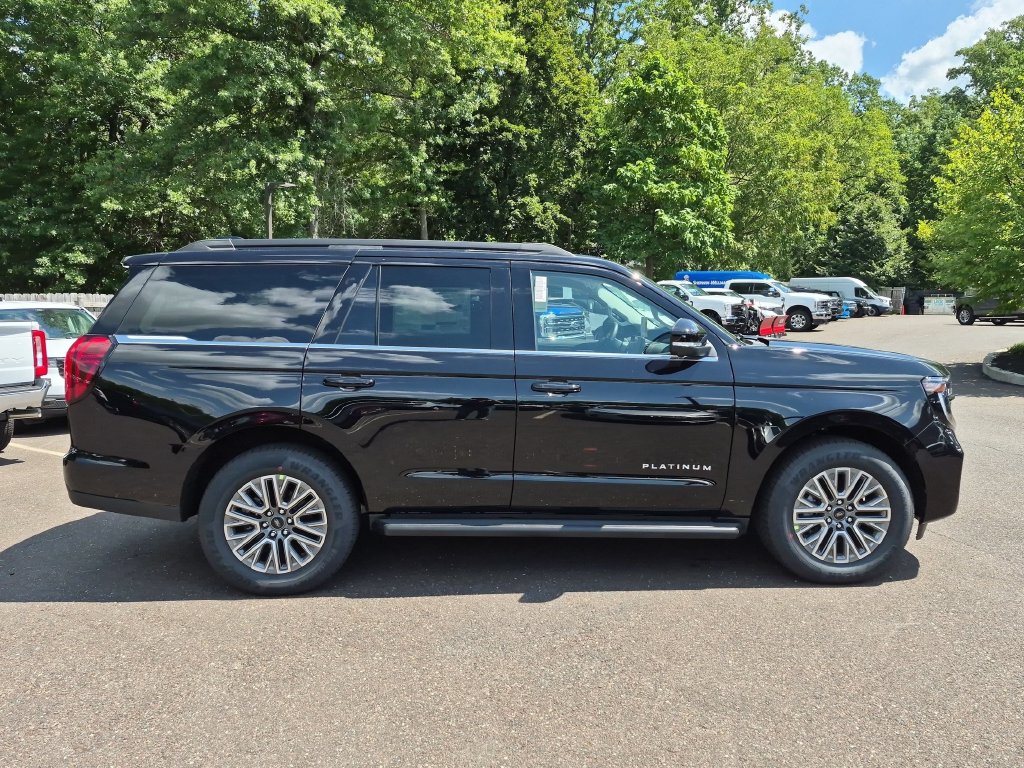 New 2027 Ford Expedition Platinum AWD/4WD image 5