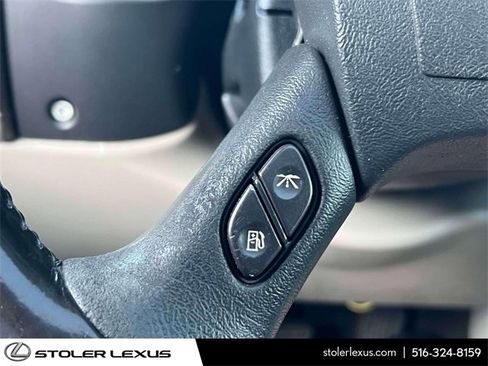 Used 2003 HUMMER H2 image 26