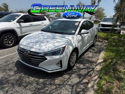 Used 2020 Hyundai Elantra SE w/ Cargo Package (C1)