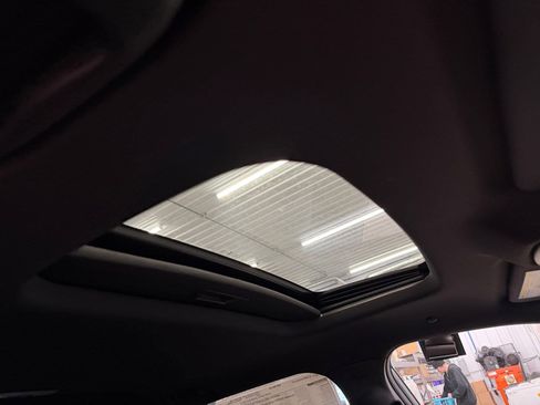 New 2026 Chevrolet Trax RS w/ Sunroof Package image 25