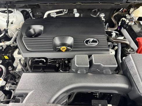 Used 2025 Lexus NX 250 FWD image 34
