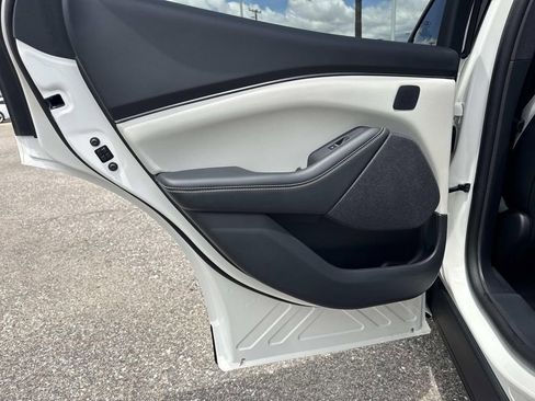 Used 2025 Ford Mustang Mach-E Premium RWD image 24