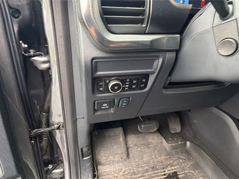 Used 2025 Ford F150 Platinum w/ Equipment Group 702A High image 33