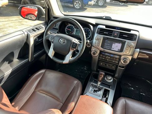 Used 2019 Toyota 4Runner Limited AWD/4WD image 28