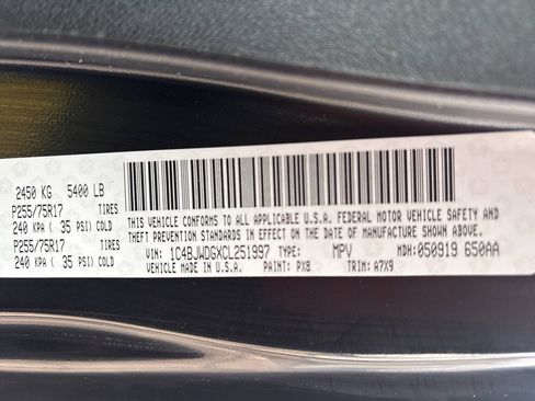 Used 2012 Jeep Wrangler Unlimited Sport AWD/4WD image 28