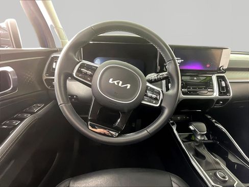 Used 2023 Kia Sorento SX AWD/4WD image 8