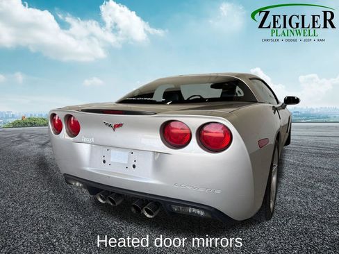 Used 2008 Chevrolet Corvette Coupe RWD image 5