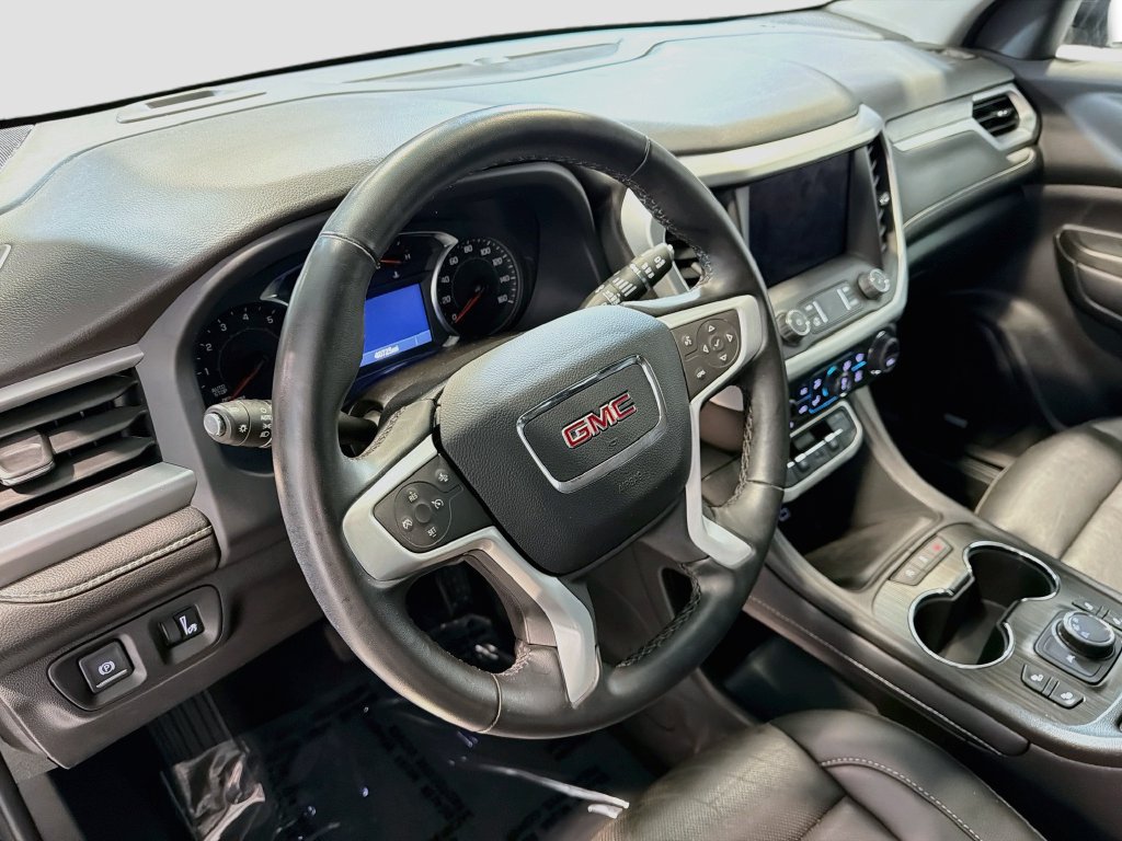 Used 2023 GMC Acadia SLT FWD image 11