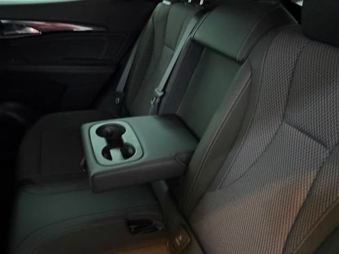 Used 2022 Buick Envision Preferred FWD image 21