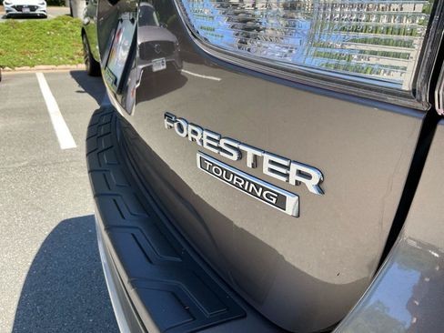 Used 2023 Subaru Forester Touring AWD/4WD image 17