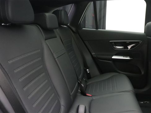New 2026 Mercedes-Benz GLC 300 image 10