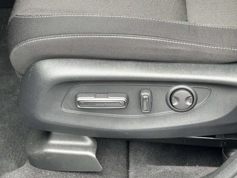 Used 2024 Honda CR-V EX image 18