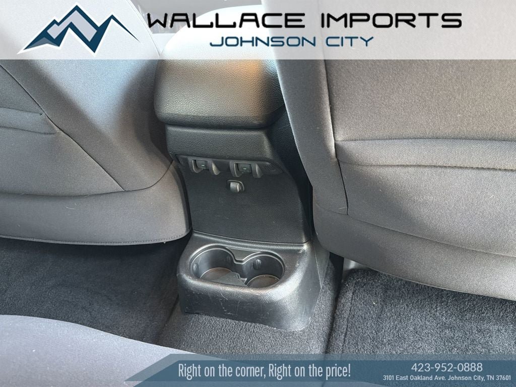 Used 2013 Jeep Wrangler Unlimited Sport AWD/4WD image 36