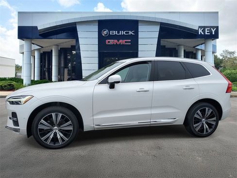 Used 2023 Volvo XC60 B5 Plus w/ Climate Package image 2