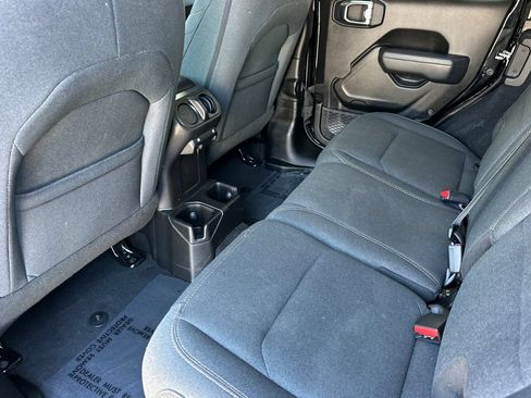 Used 2026 Jeep Wrangler Unlimited Sport AWD/4WD image 14