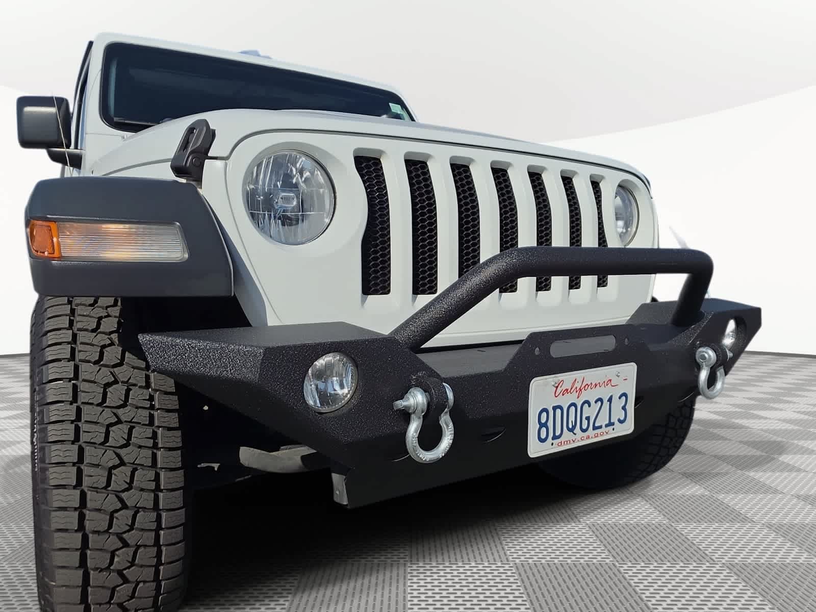 Used 2018 Jeep Wrangler Unlimited Sport S AWD/4WD image 6