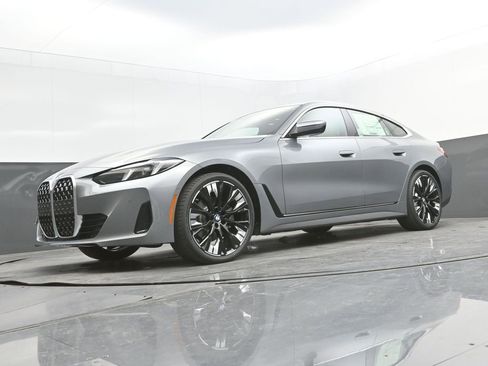 New 2026 BMW 430i w/ Premium Package image 42