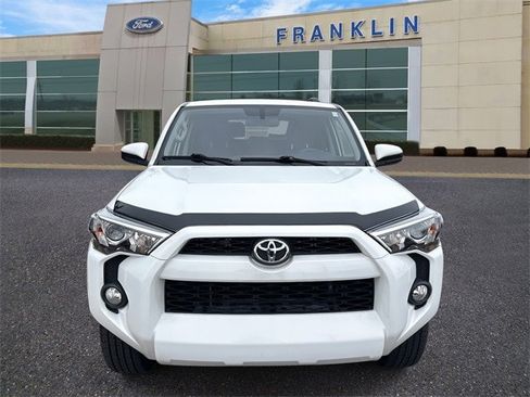 Used 2019 Toyota 4Runner SR5 w/ Four Season Floor Mat Package image 2