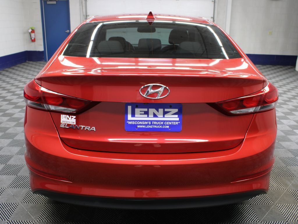 Used 2018 Hyundai Elantra Value Edition FWD image 33