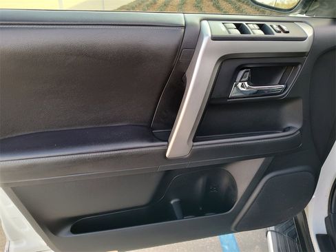 Used 2023 Toyota 4Runner SR5 Premium image 22