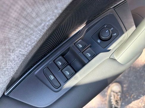 New 2026 Volkswagen Tiguan S FWD image 12