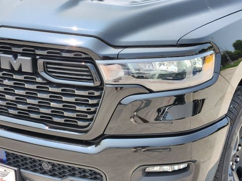 New 2026 RAM 1500 Express AWD/4WD image 9