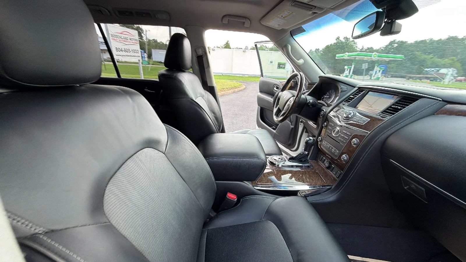 Used 2017 INFINITI QX80 2WD image 56