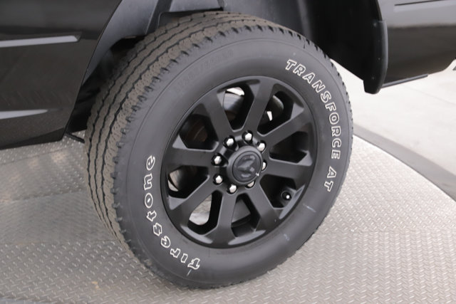 Used 2018 RAM 2500 ST AWD/4WD image 17