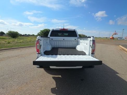 Used 2021 GMC Canyon Elevation Standard w/ Convenience Package RWD image 25