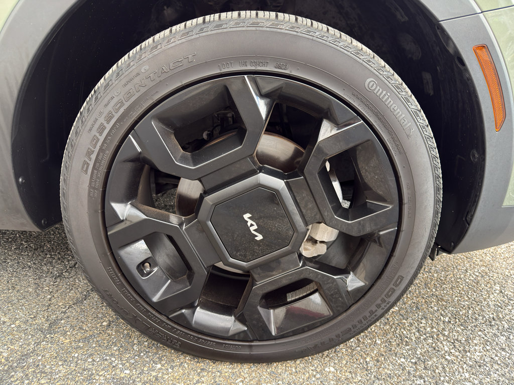 Used 2024 Kia Sorento SX AWD/4WD image 35