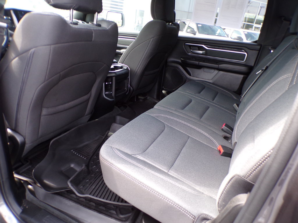 Used 2022 RAM 1500 Big Horn AWD/4WD image 17