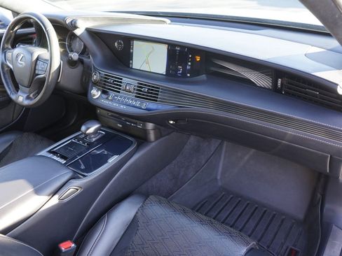 Used 2018 Lexus LS 500 F Sport image 20