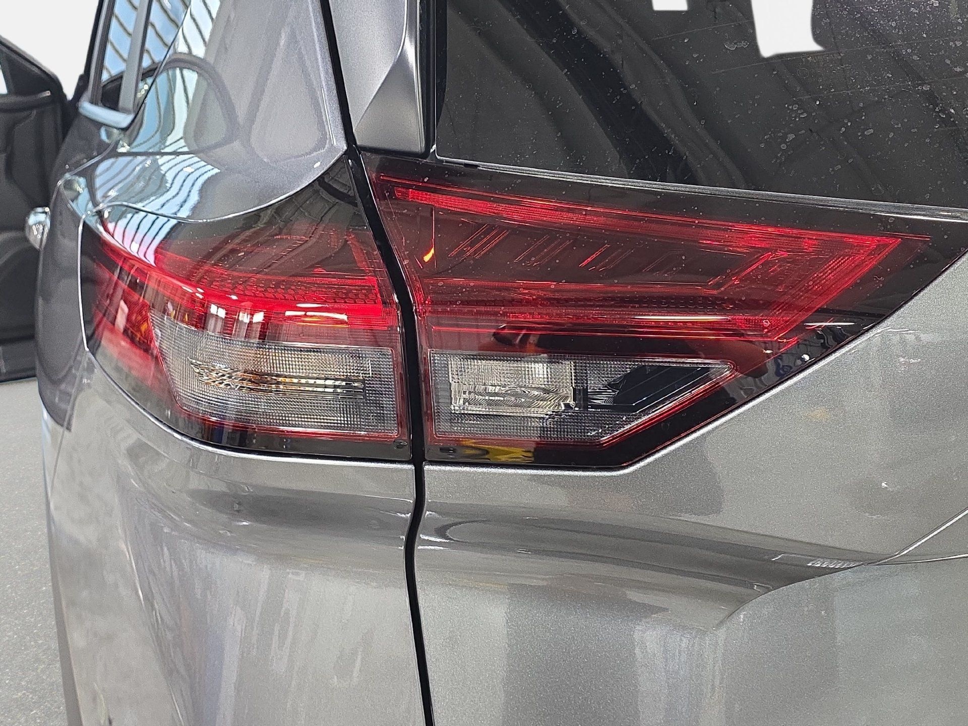 New 2026 Nissan Rogue SV w/ Cold Weather Package AWD/4WD image 33