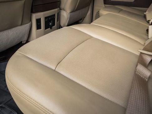 Used 2016 RAM 1500 Laramie image 34