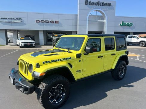 Used 2023 Jeep Wrangler Unlimited Rubicon 4xe w/ Steel Bumper Group AWD/4WD image 2