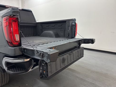 Used 2019 GMC Sierra 1500 SLT image 15