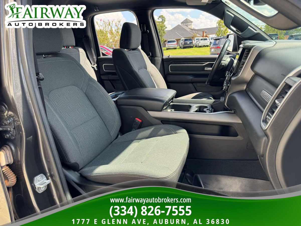 Used 2022 RAM 1500 Big Horn AWD/4WD image 12