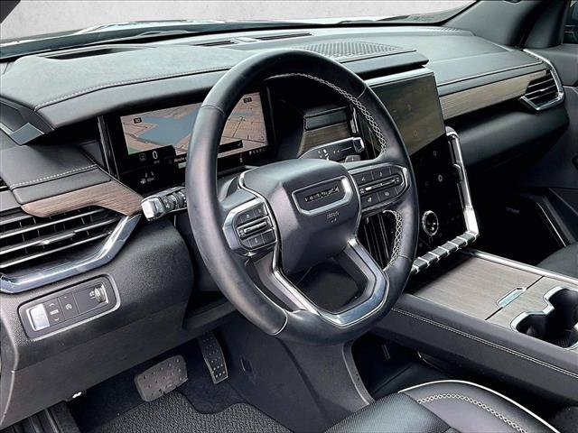 Used 2025 GMC Acadia Denali w/ LPO, Floor Liner Package FWD image 14