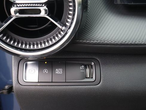 New 2026 Chevrolet Equinox LT w/ Convenience Package II image 19