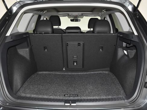New 2026 Volkswagen Taos SE AWD/4WD image 30