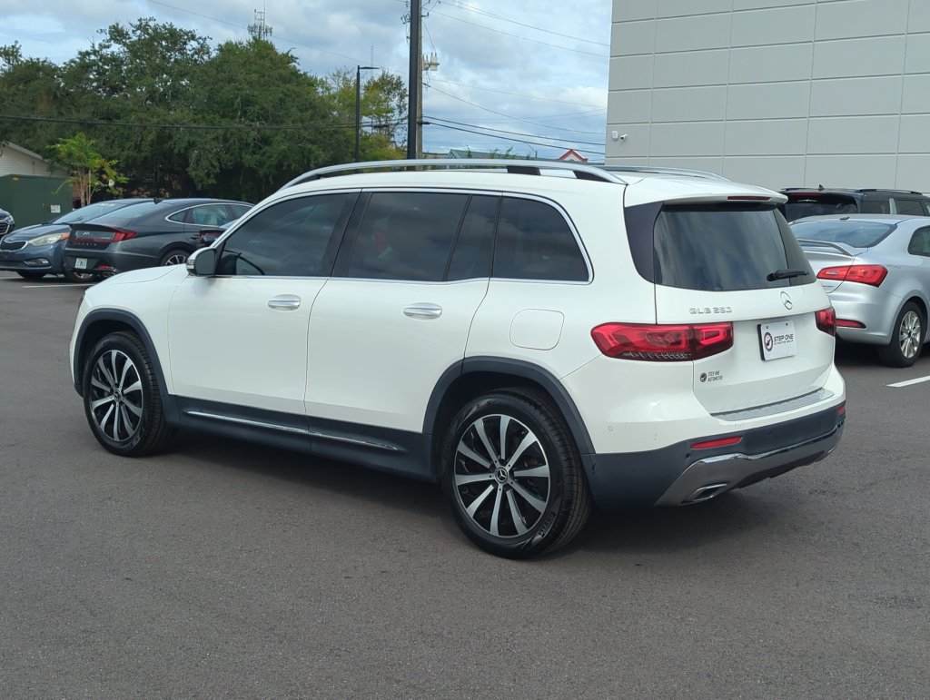 Used 2021 Mercedes-Benz GLB 250 image 5