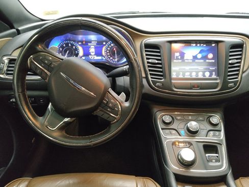 Used 2016 Chrysler 200 C w/ Premium Group AWD/4WD image 22