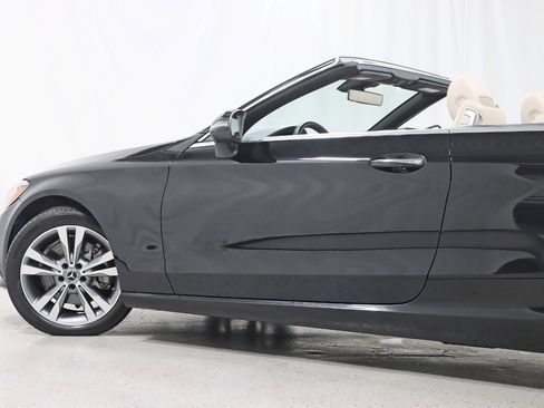 Used 2019 Mercedes-Benz C 300 4MATIC Cabriolet w/ Multimedia Package image 13