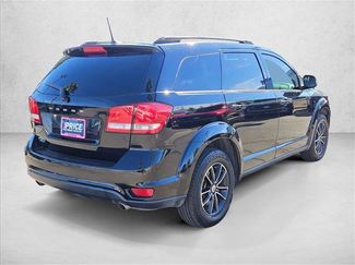 Used 2019 Dodge Journey SE w/ Connectivity Group video 4