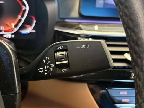 Used 2022 BMW 530i xDrive w/ Premium Package AWD/4WD image 32