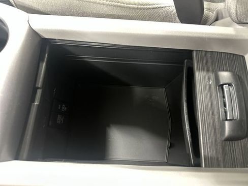 Used 2019 Honda Pilot LX image 24