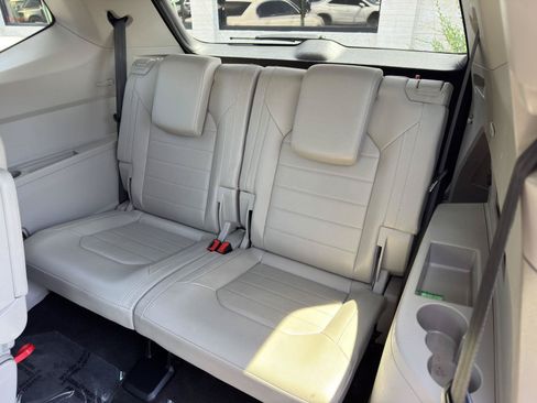 Used 2022 Volkswagen Atlas SEL Premium AWD/4WD image 29