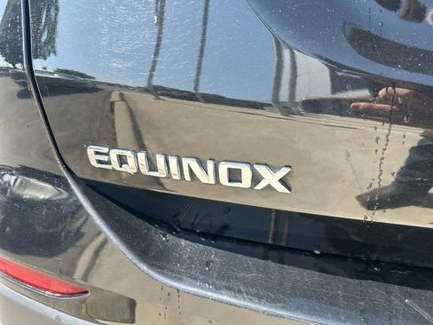 Used 2023 Chevrolet Equinox LT w/ Driver Convenience Package image 11