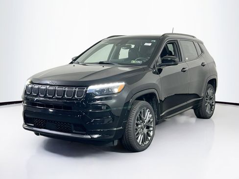 Used 2022 Jeep Compass High Altitude image 1