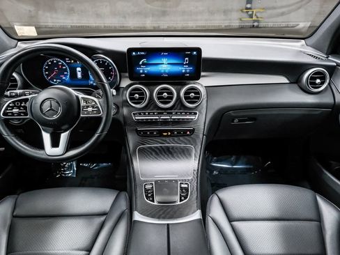 Used 2022 Mercedes-Benz GLC 300 image 13